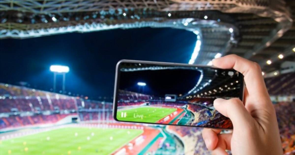 Social Media in Sports: Driving Fan Engagement